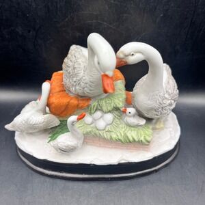 Vtg‎ Artmark Bisque Porcelain Goose Swan Duck Family Figurine Farmhouse 7x5.5"